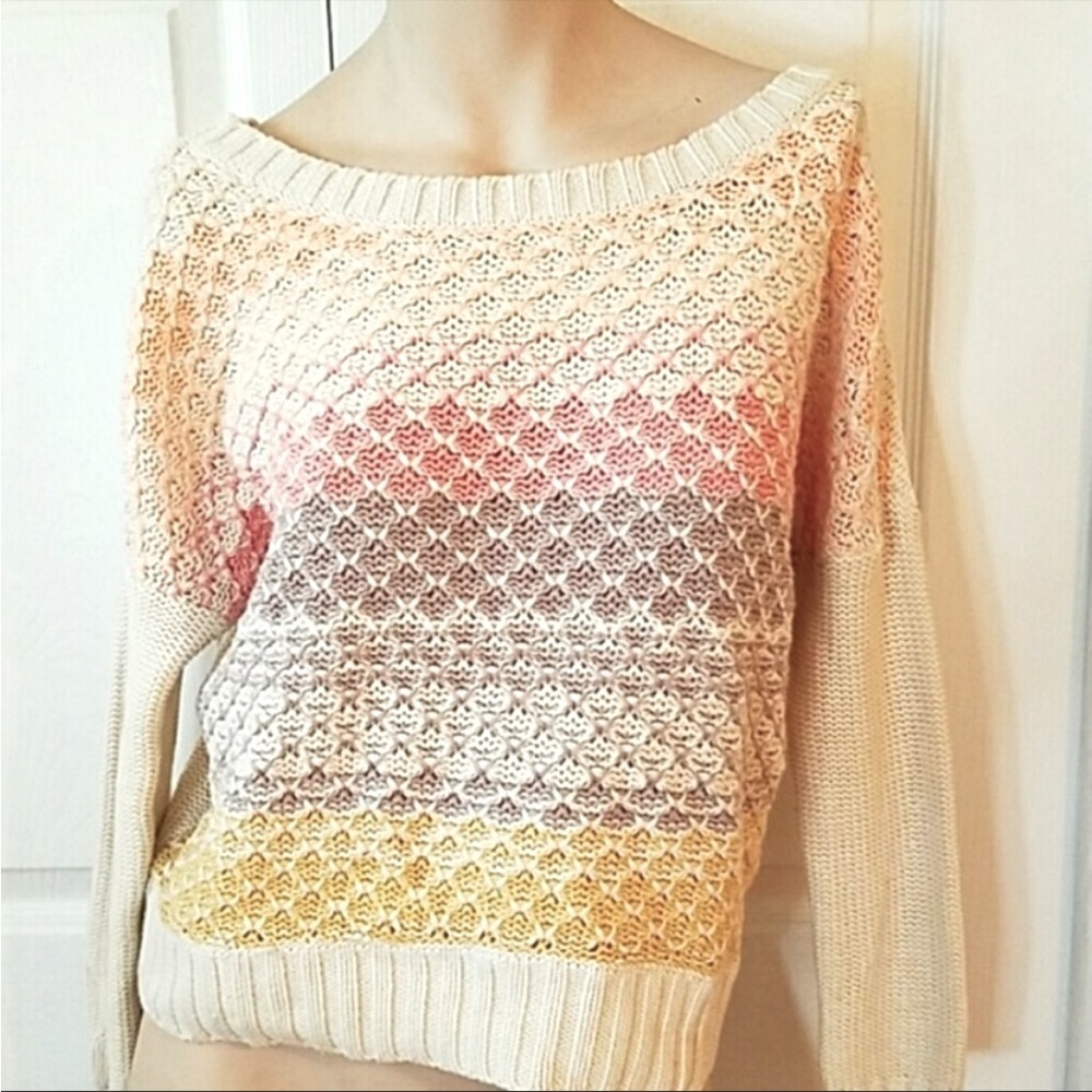 American‎ Eagle Outfitters Ivory Pastel Honeycomb Cotton Sweater in Size Small